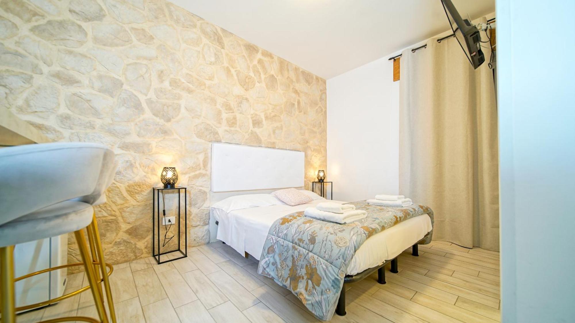 Langolo Di Laura Borgo Roma Destiny Home 3 Verona Buitenkant foto